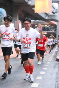 BIB: 3115, 1758, 5429
                            <button type="button" onclick="openModal(5877604)" class="btn btn-primary btn-sm float-right btn-popup" data-toggle="modal" data-target=".modal-high-quality">
                        <i class="fas fa-shopping-cart"></i> Add to Cart
                    </button>
                                            <button type="button" onclick="isThisMe(5877604, true)" class="btn btn-success btn-sm float-right btn-popup btn-isme hidden" data-toggle="tooltip" data-placement="bottom" title="นี่คือรูปของคุณใช่ไหม คลิกที่นี่เพื่อเอาเข้าอัลบั้ม">
                        <i class="fas fa-plus"></i> Add to album
                    </button>
                    <button type="button" onclick="isThisMe(5877604, false)" class="btn btn-warning btn-sm float-right btn-popup btn-isnotme hidden">
                        <i class="fas fa-ban"></i> Remove from album
                    </button>