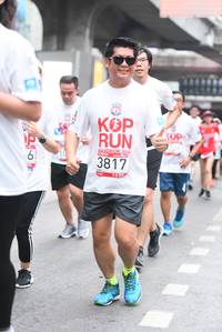 BIB: 3817
                            <button type="button" onclick="openModal(5868229)" class="btn btn-primary btn-sm float-right btn-popup" data-toggle="modal" data-target=".modal-high-quality">
                        <i class="fas fa-shopping-cart"></i> Add to Cart
                    </button>
                                            <button type="button" onclick="isThisMe(5868229, true)" class="btn btn-success btn-sm float-right btn-popup btn-isme hidden" data-toggle="tooltip" data-placement="bottom" title="นี่คือรูปของคุณใช่ไหม คลิกที่นี่เพื่อเอาเข้าอัลบั้ม">
                        <i class="fas fa-plus"></i> Add to album
                    </button>
                    <button type="button" onclick="isThisMe(5868229, false)" class="btn btn-warning btn-sm float-right btn-popup btn-isnotme hidden">
                        <i class="fas fa-ban"></i> Remove from album
                    </button>