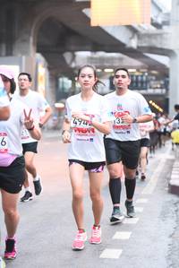 BIB: 494, 201
                            <button type="button" onclick="openModal(5878294)" class="btn btn-primary btn-sm float-right btn-popup" data-toggle="modal" data-target=".modal-high-quality">
                        <i class="fas fa-shopping-cart"></i> Add to Cart
                    </button>
                                            <button type="button" onclick="isThisMe(5878294, true)" class="btn btn-success btn-sm float-right btn-popup btn-isme hidden" data-toggle="tooltip" data-placement="bottom" title="นี่คือรูปของคุณใช่ไหม คลิกที่นี่เพื่อเอาเข้าอัลบั้ม">
                        <i class="fas fa-plus"></i> Add to album
                    </button>
                    <button type="button" onclick="isThisMe(5878294, false)" class="btn btn-warning btn-sm float-right btn-popup btn-isnotme hidden">
                        <i class="fas fa-ban"></i> Remove from album
                    </button>