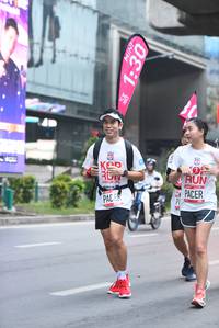 BIB: 130
                            <button type="button" onclick="openModal(5878781)" class="btn btn-primary btn-sm float-right btn-popup" data-toggle="modal" data-target=".modal-high-quality">
                        <i class="fas fa-shopping-cart"></i> Add to Cart
                    </button>
                                            <button type="button" onclick="isThisMe(5878781, true)" class="btn btn-success btn-sm float-right btn-popup btn-isme hidden" data-toggle="tooltip" data-placement="bottom" title="นี่คือรูปของคุณใช่ไหม คลิกที่นี่เพื่อเอาเข้าอัลบั้ม">
                        <i class="fas fa-plus"></i> Add to album
                    </button>
                    <button type="button" onclick="isThisMe(5878781, false)" class="btn btn-warning btn-sm float-right btn-popup btn-isnotme hidden">
                        <i class="fas fa-ban"></i> Remove from album
                    </button>