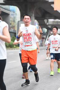 BIB: 1993, 1277
                            <button type="button" onclick="openModal(5868367)" class="btn btn-primary btn-sm float-right btn-popup" data-toggle="modal" data-target=".modal-high-quality">
                        <i class="fas fa-shopping-cart"></i> Add to Cart
                    </button>
                                            <button type="button" onclick="isThisMe(5868367, true)" class="btn btn-success btn-sm float-right btn-popup btn-isme hidden" data-toggle="tooltip" data-placement="bottom" title="นี่คือรูปของคุณใช่ไหม คลิกที่นี่เพื่อเอาเข้าอัลบั้ม">
                        <i class="fas fa-plus"></i> Add to album
                    </button>
                    <button type="button" onclick="isThisMe(5868367, false)" class="btn btn-warning btn-sm float-right btn-popup btn-isnotme hidden">
                        <i class="fas fa-ban"></i> Remove from album
                    </button>