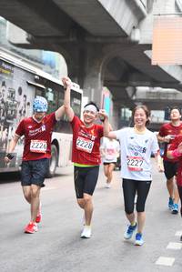 BIB: 2228, 2226, 2227
                            <button type="button" onclick="openModal(5874787)" class="btn btn-primary btn-sm float-right btn-popup" data-toggle="modal" data-target=".modal-high-quality">
                        <i class="fas fa-shopping-cart"></i> Add to Cart
                    </button>
                                            <button type="button" onclick="isThisMe(5874787, true)" class="btn btn-success btn-sm float-right btn-popup btn-isme hidden" data-toggle="tooltip" data-placement="bottom" title="นี่คือรูปของคุณใช่ไหม คลิกที่นี่เพื่อเอาเข้าอัลบั้ม">
                        <i class="fas fa-plus"></i> Add to album
                    </button>
                    <button type="button" onclick="isThisMe(5874787, false)" class="btn btn-warning btn-sm float-right btn-popup btn-isnotme hidden">
                        <i class="fas fa-ban"></i> Remove from album
                    </button>