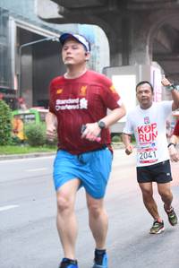 BIB: 2041
                            <button type="button" onclick="openModal(5879974)" class="btn btn-primary btn-sm float-right btn-popup" data-toggle="modal" data-target=".modal-high-quality">
                        <i class="fas fa-shopping-cart"></i> Add to Cart
                    </button>
                                            <button type="button" onclick="isThisMe(5879974, true)" class="btn btn-success btn-sm float-right btn-popup btn-isme hidden" data-toggle="tooltip" data-placement="bottom" title="นี่คือรูปของคุณใช่ไหม คลิกที่นี่เพื่อเอาเข้าอัลบั้ม">
                        <i class="fas fa-plus"></i> Add to album
                    </button>
                    <button type="button" onclick="isThisMe(5879974, false)" class="btn btn-warning btn-sm float-right btn-popup btn-isnotme hidden">
                        <i class="fas fa-ban"></i> Remove from album
                    </button>