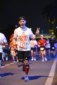 BIB: 1112
                            <button type="button" onclick="openModal(5953417)" class="btn btn-primary btn-sm float-right btn-popup" data-toggle="modal" data-target=".modal-high-quality">
                        <i class="fas fa-shopping-cart"></i> Add to Cart
                    </button>
                                            <button type="button" onclick="isThisMe(5953417, true)" class="btn btn-success btn-sm float-right btn-popup btn-isme hidden" data-toggle="tooltip" data-placement="bottom" title="นี่คือรูปของคุณใช่ไหม คลิกที่นี่เพื่อเอาเข้าอัลบั้ม">
                        <i class="fas fa-plus"></i> Add to album
                    </button>
                    <button type="button" onclick="isThisMe(5953417, false)" class="btn btn-warning btn-sm float-right btn-popup btn-isnotme hidden">
                        <i class="fas fa-ban"></i> Remove from album
                    </button>