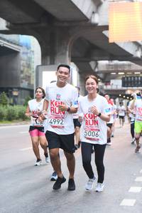 BIB: 5006, 4992
                            <button type="button" onclick="openModal(5882337)" class="btn btn-primary btn-sm float-right btn-popup" data-toggle="modal" data-target=".modal-high-quality">
                        <i class="fas fa-shopping-cart"></i> Add to Cart
                    </button>
                                            <button type="button" onclick="isThisMe(5882337, true)" class="btn btn-success btn-sm float-right btn-popup btn-isme hidden" data-toggle="tooltip" data-placement="bottom" title="นี่คือรูปของคุณใช่ไหม คลิกที่นี่เพื่อเอาเข้าอัลบั้ม">
                        <i class="fas fa-plus"></i> Add to album
                    </button>
                    <button type="button" onclick="isThisMe(5882337, false)" class="btn btn-warning btn-sm float-right btn-popup btn-isnotme hidden">
                        <i class="fas fa-ban"></i> Remove from album
                    </button>