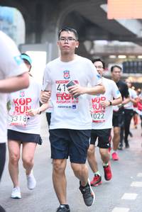 BIB: 022, 2019
                            <button type="button" onclick="openModal(5880596)" class="btn btn-primary btn-sm float-right btn-popup" data-toggle="modal" data-target=".modal-high-quality">
                        <i class="fas fa-shopping-cart"></i> Add to Cart
                    </button>
                                            <button type="button" onclick="isThisMe(5880596, true)" class="btn btn-success btn-sm float-right btn-popup btn-isme hidden" data-toggle="tooltip" data-placement="bottom" title="นี่คือรูปของคุณใช่ไหม คลิกที่นี่เพื่อเอาเข้าอัลบั้ม">
                        <i class="fas fa-plus"></i> Add to album
                    </button>
                    <button type="button" onclick="isThisMe(5880596, false)" class="btn btn-warning btn-sm float-right btn-popup btn-isnotme hidden">
                        <i class="fas fa-ban"></i> Remove from album
                    </button>