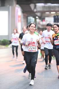 BIB: 458, 3240
                            <button type="button" onclick="openModal(5878610)" class="btn btn-primary btn-sm float-right btn-popup" data-toggle="modal" data-target=".modal-high-quality">
                        <i class="fas fa-shopping-cart"></i> Add to Cart
                    </button>
                                            <button type="button" onclick="isThisMe(5878610, true)" class="btn btn-success btn-sm float-right btn-popup btn-isme hidden" data-toggle="tooltip" data-placement="bottom" title="นี่คือรูปของคุณใช่ไหม คลิกที่นี่เพื่อเอาเข้าอัลบั้ม">
                        <i class="fas fa-plus"></i> Add to album
                    </button>
                    <button type="button" onclick="isThisMe(5878610, false)" class="btn btn-warning btn-sm float-right btn-popup btn-isnotme hidden">
                        <i class="fas fa-ban"></i> Remove from album
                    </button>