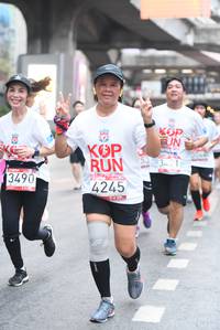 BIB: 4245, 3490
                            <button type="button" onclick="openModal(5873204)" class="btn btn-primary btn-sm float-right btn-popup" data-toggle="modal" data-target=".modal-high-quality">
                        <i class="fas fa-shopping-cart"></i> Add to Cart
                    </button>
                                            <button type="button" onclick="isThisMe(5873204, true)" class="btn btn-success btn-sm float-right btn-popup btn-isme hidden" data-toggle="tooltip" data-placement="bottom" title="นี่คือรูปของคุณใช่ไหม คลิกที่นี่เพื่อเอาเข้าอัลบั้ม">
                        <i class="fas fa-plus"></i> Add to album
                    </button>
                    <button type="button" onclick="isThisMe(5873204, false)" class="btn btn-warning btn-sm float-right btn-popup btn-isnotme hidden">
                        <i class="fas fa-ban"></i> Remove from album
                    </button>