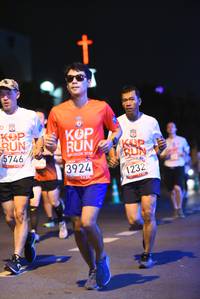 BIB: 5746, 201, 3924, 1232
                            <button type="button" onclick="openModal(5949369)" class="btn btn-primary btn-sm float-right btn-popup" data-toggle="modal" data-target=".modal-high-quality">
                        <i class="fas fa-shopping-cart"></i> Add to Cart
                    </button>
                                            <button type="button" onclick="isThisMe(5949369, true)" class="btn btn-success btn-sm float-right btn-popup btn-isme hidden" data-toggle="tooltip" data-placement="bottom" title="นี่คือรูปของคุณใช่ไหม คลิกที่นี่เพื่อเอาเข้าอัลบั้ม">
                        <i class="fas fa-plus"></i> Add to album
                    </button>
                    <button type="button" onclick="isThisMe(5949369, false)" class="btn btn-warning btn-sm float-right btn-popup btn-isnotme hidden">
                        <i class="fas fa-ban"></i> Remove from album
                    </button>