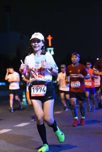 BIB: 201, 1747, 1974
                            <button type="button" onclick="openModal(5952963)" class="btn btn-primary btn-sm float-right btn-popup" data-toggle="modal" data-target=".modal-high-quality">
                        <i class="fas fa-shopping-cart"></i> Add to Cart
                    </button>
                                            <button type="button" onclick="isThisMe(5952963, true)" class="btn btn-success btn-sm float-right btn-popup btn-isme hidden" data-toggle="tooltip" data-placement="bottom" title="นี่คือรูปของคุณใช่ไหม คลิกที่นี่เพื่อเอาเข้าอัลบั้ม">
                        <i class="fas fa-plus"></i> Add to album
                    </button>
                    <button type="button" onclick="isThisMe(5952963, false)" class="btn btn-warning btn-sm float-right btn-popup btn-isnotme hidden">
                        <i class="fas fa-ban"></i> Remove from album
                    </button>