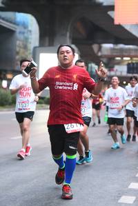 BIB: 913, 1537
                            <button type="button" onclick="openModal(5882486)" class="btn btn-primary btn-sm float-right btn-popup" data-toggle="modal" data-target=".modal-high-quality">
                        <i class="fas fa-shopping-cart"></i> Add to Cart
                    </button>
                                            <button type="button" onclick="isThisMe(5882486, true)" class="btn btn-success btn-sm float-right btn-popup btn-isme hidden" data-toggle="tooltip" data-placement="bottom" title="นี่คือรูปของคุณใช่ไหม คลิกที่นี่เพื่อเอาเข้าอัลบั้ม">
                        <i class="fas fa-plus"></i> Add to album
                    </button>
                    <button type="button" onclick="isThisMe(5882486, false)" class="btn btn-warning btn-sm float-right btn-popup btn-isnotme hidden">
                        <i class="fas fa-ban"></i> Remove from album
                    </button>