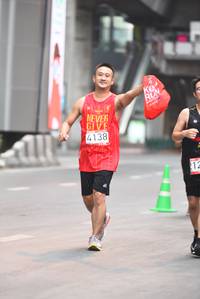 BIB: 4138, 212
                            <button type="button" onclick="openModal(5860031)" class="btn btn-primary btn-sm float-right btn-popup" data-toggle="modal" data-target=".modal-high-quality">
                        <i class="fas fa-shopping-cart"></i> Add to Cart
                    </button>
                                            <button type="button" onclick="isThisMe(5860031, true)" class="btn btn-success btn-sm float-right btn-popup btn-isme hidden" data-toggle="tooltip" data-placement="bottom" title="นี่คือรูปของคุณใช่ไหม คลิกที่นี่เพื่อเอาเข้าอัลบั้ม">
                        <i class="fas fa-plus"></i> Add to album
                    </button>
                    <button type="button" onclick="isThisMe(5860031, false)" class="btn btn-warning btn-sm float-right btn-popup btn-isnotme hidden">
                        <i class="fas fa-ban"></i> Remove from album
                    </button>