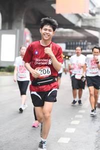 BIB: 206
                            <button type="button" onclick="openModal(5871316)" class="btn btn-primary btn-sm float-right btn-popup" data-toggle="modal" data-target=".modal-high-quality">
                        <i class="fas fa-shopping-cart"></i> Add to Cart
                    </button>
                                            <button type="button" onclick="isThisMe(5871316, true)" class="btn btn-success btn-sm float-right btn-popup btn-isme hidden" data-toggle="tooltip" data-placement="bottom" title="นี่คือรูปของคุณใช่ไหม คลิกที่นี่เพื่อเอาเข้าอัลบั้ม">
                        <i class="fas fa-plus"></i> Add to album
                    </button>
                    <button type="button" onclick="isThisMe(5871316, false)" class="btn btn-warning btn-sm float-right btn-popup btn-isnotme hidden">
                        <i class="fas fa-ban"></i> Remove from album
                    </button>