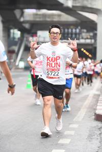 BIB: 2019, 5722
                            <button type="button" onclick="openModal(5862368)" class="btn btn-primary btn-sm float-right btn-popup" data-toggle="modal" data-target=".modal-high-quality">
                        <i class="fas fa-shopping-cart"></i> Add to Cart
                    </button>
                                            <button type="button" onclick="isThisMe(5862368, true)" class="btn btn-success btn-sm float-right btn-popup btn-isme hidden" data-toggle="tooltip" data-placement="bottom" title="นี่คือรูปของคุณใช่ไหม คลิกที่นี่เพื่อเอาเข้าอัลบั้ม">
                        <i class="fas fa-plus"></i> Add to album
                    </button>
                    <button type="button" onclick="isThisMe(5862368, false)" class="btn btn-warning btn-sm float-right btn-popup btn-isnotme hidden">
                        <i class="fas fa-ban"></i> Remove from album
                    </button>