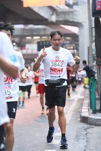 BIB: 3842, 201
                            <button type="button" onclick="openModal(5879658)" class="btn btn-primary btn-sm float-right btn-popup" data-toggle="modal" data-target=".modal-high-quality">
                        <i class="fas fa-shopping-cart"></i> Add to Cart
                    </button>
                                            <button type="button" onclick="isThisMe(5879658, true)" class="btn btn-success btn-sm float-right btn-popup btn-isme hidden" data-toggle="tooltip" data-placement="bottom" title="นี่คือรูปของคุณใช่ไหม คลิกที่นี่เพื่อเอาเข้าอัลบั้ม">
                        <i class="fas fa-plus"></i> Add to album
                    </button>
                    <button type="button" onclick="isThisMe(5879658, false)" class="btn btn-warning btn-sm float-right btn-popup btn-isnotme hidden">
                        <i class="fas fa-ban"></i> Remove from album
                    </button>