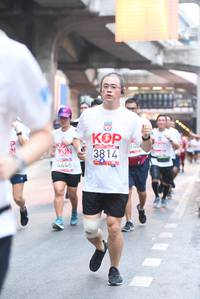 BIB: 3814, 9777, 4446
                            <button type="button" onclick="openModal(5876111)" class="btn btn-primary btn-sm float-right btn-popup" data-toggle="modal" data-target=".modal-high-quality">
                        <i class="fas fa-shopping-cart"></i> Add to Cart
                    </button>
                                            <button type="button" onclick="isThisMe(5876111, true)" class="btn btn-success btn-sm float-right btn-popup btn-isme hidden" data-toggle="tooltip" data-placement="bottom" title="นี่คือรูปของคุณใช่ไหม คลิกที่นี่เพื่อเอาเข้าอัลบั้ม">
                        <i class="fas fa-plus"></i> Add to album
                    </button>
                    <button type="button" onclick="isThisMe(5876111, false)" class="btn btn-warning btn-sm float-right btn-popup btn-isnotme hidden">
                        <i class="fas fa-ban"></i> Remove from album
                    </button>