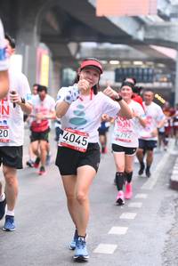 BIB: 4792, 201, 4045
                            <button type="button" onclick="openModal(5879848)" class="btn btn-primary btn-sm float-right btn-popup" data-toggle="modal" data-target=".modal-high-quality">
                        <i class="fas fa-shopping-cart"></i> Add to Cart
                    </button>
                                            <button type="button" onclick="isThisMe(5879848, true)" class="btn btn-success btn-sm float-right btn-popup btn-isme hidden" data-toggle="tooltip" data-placement="bottom" title="นี่คือรูปของคุณใช่ไหม คลิกที่นี่เพื่อเอาเข้าอัลบั้ม">
                        <i class="fas fa-plus"></i> Add to album
                    </button>
                    <button type="button" onclick="isThisMe(5879848, false)" class="btn btn-warning btn-sm float-right btn-popup btn-isnotme hidden">
                        <i class="fas fa-ban"></i> Remove from album
                    </button>