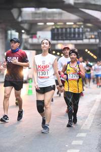 BIB: 1301, 1370
                            <button type="button" onclick="openModal(5879384)" class="btn btn-primary btn-sm float-right btn-popup" data-toggle="modal" data-target=".modal-high-quality">
                        <i class="fas fa-shopping-cart"></i> Add to Cart
                    </button>
                                            <button type="button" onclick="isThisMe(5879384, true)" class="btn btn-success btn-sm float-right btn-popup btn-isme hidden" data-toggle="tooltip" data-placement="bottom" title="นี่คือรูปของคุณใช่ไหม คลิกที่นี่เพื่อเอาเข้าอัลบั้ม">
                        <i class="fas fa-plus"></i> Add to album
                    </button>
                    <button type="button" onclick="isThisMe(5879384, false)" class="btn btn-warning btn-sm float-right btn-popup btn-isnotme hidden">
                        <i class="fas fa-ban"></i> Remove from album
                    </button>