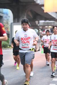 BIB: 4296, 411, 558
                            <button type="button" onclick="openModal(5879051)" class="btn btn-primary btn-sm float-right btn-popup" data-toggle="modal" data-target=".modal-high-quality">
                        <i class="fas fa-shopping-cart"></i> Add to Cart
                    </button>
                                            <button type="button" onclick="isThisMe(5879051, true)" class="btn btn-success btn-sm float-right btn-popup btn-isme hidden" data-toggle="tooltip" data-placement="bottom" title="นี่คือรูปของคุณใช่ไหม คลิกที่นี่เพื่อเอาเข้าอัลบั้ม">
                        <i class="fas fa-plus"></i> Add to album
                    </button>
                    <button type="button" onclick="isThisMe(5879051, false)" class="btn btn-warning btn-sm float-right btn-popup btn-isnotme hidden">
                        <i class="fas fa-ban"></i> Remove from album
                    </button>