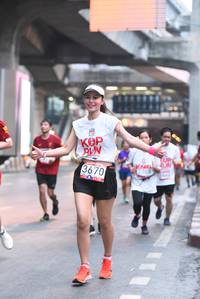 BIB: 3670, 2708
                            <button type="button" onclick="openModal(5875603)" class="btn btn-primary btn-sm float-right btn-popup" data-toggle="modal" data-target=".modal-high-quality">
                        <i class="fas fa-shopping-cart"></i> Add to Cart
                    </button>
                                            <button type="button" onclick="isThisMe(5875603, true)" class="btn btn-success btn-sm float-right btn-popup btn-isme hidden" data-toggle="tooltip" data-placement="bottom" title="นี่คือรูปของคุณใช่ไหม คลิกที่นี่เพื่อเอาเข้าอัลบั้ม">
                        <i class="fas fa-plus"></i> Add to album
                    </button>
                    <button type="button" onclick="isThisMe(5875603, false)" class="btn btn-warning btn-sm float-right btn-popup btn-isnotme hidden">
                        <i class="fas fa-ban"></i> Remove from album
                    </button>