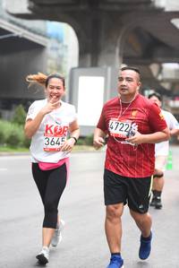 BIB: 4722, 3645
                            <button type="button" onclick="openModal(5871957)" class="btn btn-primary btn-sm float-right btn-popup" data-toggle="modal" data-target=".modal-high-quality">
                        <i class="fas fa-shopping-cart"></i> Add to Cart
                    </button>
                                            <button type="button" onclick="isThisMe(5871957, true)" class="btn btn-success btn-sm float-right btn-popup btn-isme hidden" data-toggle="tooltip" data-placement="bottom" title="นี่คือรูปของคุณใช่ไหม คลิกที่นี่เพื่อเอาเข้าอัลบั้ม">
                        <i class="fas fa-plus"></i> Add to album
                    </button>
                    <button type="button" onclick="isThisMe(5871957, false)" class="btn btn-warning btn-sm float-right btn-popup btn-isnotme hidden">
                        <i class="fas fa-ban"></i> Remove from album
                    </button>