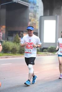 BIB: 4124
                            <button type="button" onclick="openModal(5882546)" class="btn btn-primary btn-sm float-right btn-popup" data-toggle="modal" data-target=".modal-high-quality">
                        <i class="fas fa-shopping-cart"></i> Add to Cart
                    </button>
                                            <button type="button" onclick="isThisMe(5882546, true)" class="btn btn-success btn-sm float-right btn-popup btn-isme hidden" data-toggle="tooltip" data-placement="bottom" title="นี่คือรูปของคุณใช่ไหม คลิกที่นี่เพื่อเอาเข้าอัลบั้ม">
                        <i class="fas fa-plus"></i> Add to album
                    </button>
                    <button type="button" onclick="isThisMe(5882546, false)" class="btn btn-warning btn-sm float-right btn-popup btn-isnotme hidden">
                        <i class="fas fa-ban"></i> Remove from album
                    </button>