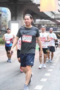 BIB: 1355, 306, 261
                            <button type="button" onclick="openModal(5873931)" class="btn btn-primary btn-sm float-right btn-popup" data-toggle="modal" data-target=".modal-high-quality">
                        <i class="fas fa-shopping-cart"></i> Add to Cart
                    </button>
                                            <button type="button" onclick="isThisMe(5873931, true)" class="btn btn-success btn-sm float-right btn-popup btn-isme hidden" data-toggle="tooltip" data-placement="bottom" title="นี่คือรูปของคุณใช่ไหม คลิกที่นี่เพื่อเอาเข้าอัลบั้ม">
                        <i class="fas fa-plus"></i> Add to album
                    </button>
                    <button type="button" onclick="isThisMe(5873931, false)" class="btn btn-warning btn-sm float-right btn-popup btn-isnotme hidden">
                        <i class="fas fa-ban"></i> Remove from album
                    </button>