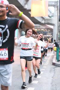 BIB: 1857, 1854
                            <button type="button" onclick="openModal(5878848)" class="btn btn-primary btn-sm float-right btn-popup" data-toggle="modal" data-target=".modal-high-quality">
                        <i class="fas fa-shopping-cart"></i> Add to Cart
                    </button>
                                            <button type="button" onclick="isThisMe(5878848, true)" class="btn btn-success btn-sm float-right btn-popup btn-isme hidden" data-toggle="tooltip" data-placement="bottom" title="นี่คือรูปของคุณใช่ไหม คลิกที่นี่เพื่อเอาเข้าอัลบั้ม">
                        <i class="fas fa-plus"></i> Add to album
                    </button>
                    <button type="button" onclick="isThisMe(5878848, false)" class="btn btn-warning btn-sm float-right btn-popup btn-isnotme hidden">
                        <i class="fas fa-ban"></i> Remove from album
                    </button>