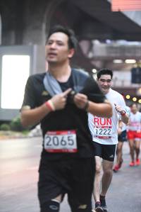 BIB: 1222, 2065
                            <button type="button" onclick="openModal(5880098)" class="btn btn-primary btn-sm float-right btn-popup" data-toggle="modal" data-target=".modal-high-quality">
                        <i class="fas fa-shopping-cart"></i> Add to Cart
                    </button>
                                            <button type="button" onclick="isThisMe(5880098, true)" class="btn btn-success btn-sm float-right btn-popup btn-isme hidden" data-toggle="tooltip" data-placement="bottom" title="นี่คือรูปของคุณใช่ไหม คลิกที่นี่เพื่อเอาเข้าอัลบั้ม">
                        <i class="fas fa-plus"></i> Add to album
                    </button>
                    <button type="button" onclick="isThisMe(5880098, false)" class="btn btn-warning btn-sm float-right btn-popup btn-isnotme hidden">
                        <i class="fas fa-ban"></i> Remove from album
                    </button>