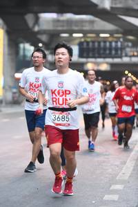 BIB: 201, 3685
                            <button type="button" onclick="openModal(5880426)" class="btn btn-primary btn-sm float-right btn-popup" data-toggle="modal" data-target=".modal-high-quality">
                        <i class="fas fa-shopping-cart"></i> Add to Cart
                    </button>
                                            <button type="button" onclick="isThisMe(5880426, true)" class="btn btn-success btn-sm float-right btn-popup btn-isme hidden" data-toggle="tooltip" data-placement="bottom" title="นี่คือรูปของคุณใช่ไหม คลิกที่นี่เพื่อเอาเข้าอัลบั้ม">
                        <i class="fas fa-plus"></i> Add to album
                    </button>
                    <button type="button" onclick="isThisMe(5880426, false)" class="btn btn-warning btn-sm float-right btn-popup btn-isnotme hidden">
                        <i class="fas fa-ban"></i> Remove from album
                    </button>