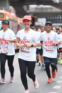 BIB: 2163, 773, 1798
                            <button type="button" onclick="openModal(5871152)" class="btn btn-primary btn-sm float-right btn-popup" data-toggle="modal" data-target=".modal-high-quality">
                        <i class="fas fa-shopping-cart"></i> Add to Cart
                    </button>
                                            <button type="button" onclick="isThisMe(5871152, true)" class="btn btn-success btn-sm float-right btn-popup btn-isme hidden" data-toggle="tooltip" data-placement="bottom" title="นี่คือรูปของคุณใช่ไหม คลิกที่นี่เพื่อเอาเข้าอัลบั้ม">
                        <i class="fas fa-plus"></i> Add to album
                    </button>
                    <button type="button" onclick="isThisMe(5871152, false)" class="btn btn-warning btn-sm float-right btn-popup btn-isnotme hidden">
                        <i class="fas fa-ban"></i> Remove from album
                    </button>