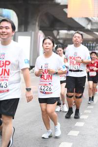 BIB: 1741, 201, 2010, 4226
                            <button type="button" onclick="openModal(5869648)" class="btn btn-primary btn-sm float-right btn-popup" data-toggle="modal" data-target=".modal-high-quality">
                        <i class="fas fa-shopping-cart"></i> Add to Cart
                    </button>
                                            <button type="button" onclick="isThisMe(5869648, true)" class="btn btn-success btn-sm float-right btn-popup btn-isme hidden" data-toggle="tooltip" data-placement="bottom" title="นี่คือรูปของคุณใช่ไหม คลิกที่นี่เพื่อเอาเข้าอัลบั้ม">
                        <i class="fas fa-plus"></i> Add to album
                    </button>
                    <button type="button" onclick="isThisMe(5869648, false)" class="btn btn-warning btn-sm float-right btn-popup btn-isnotme hidden">
                        <i class="fas fa-ban"></i> Remove from album
                    </button>