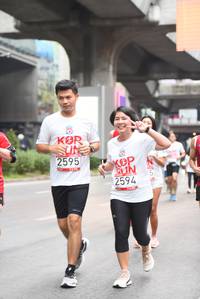 BIB: 2595, 2594
                            <button type="button" onclick="openModal(5863206)" class="btn btn-primary btn-sm float-right btn-popup" data-toggle="modal" data-target=".modal-high-quality">
                        <i class="fas fa-shopping-cart"></i> Add to Cart
                    </button>
                                            <button type="button" onclick="isThisMe(5863206, true)" class="btn btn-success btn-sm float-right btn-popup btn-isme hidden" data-toggle="tooltip" data-placement="bottom" title="นี่คือรูปของคุณใช่ไหม คลิกที่นี่เพื่อเอาเข้าอัลบั้ม">
                        <i class="fas fa-plus"></i> Add to album
                    </button>
                    <button type="button" onclick="isThisMe(5863206, false)" class="btn btn-warning btn-sm float-right btn-popup btn-isnotme hidden">
                        <i class="fas fa-ban"></i> Remove from album
                    </button>