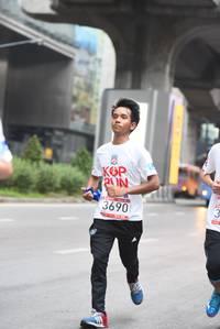 BIB: 3690
                            <button type="button" onclick="openModal(5873882)" class="btn btn-primary btn-sm float-right btn-popup" data-toggle="modal" data-target=".modal-high-quality">
                        <i class="fas fa-shopping-cart"></i> Add to Cart
                    </button>
                                            <button type="button" onclick="isThisMe(5873882, true)" class="btn btn-success btn-sm float-right btn-popup btn-isme hidden" data-toggle="tooltip" data-placement="bottom" title="นี่คือรูปของคุณใช่ไหม คลิกที่นี่เพื่อเอาเข้าอัลบั้ม">
                        <i class="fas fa-plus"></i> Add to album
                    </button>
                    <button type="button" onclick="isThisMe(5873882, false)" class="btn btn-warning btn-sm float-right btn-popup btn-isnotme hidden">
                        <i class="fas fa-ban"></i> Remove from album
                    </button>