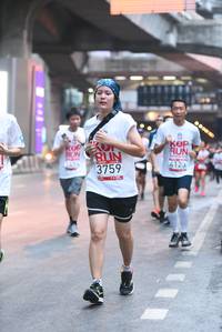 BIB: 4123, 3759
                            <button type="button" onclick="openModal(5878724)" class="btn btn-primary btn-sm float-right btn-popup" data-toggle="modal" data-target=".modal-high-quality">
                        <i class="fas fa-shopping-cart"></i> Add to Cart
                    </button>
                                            <button type="button" onclick="isThisMe(5878724, true)" class="btn btn-success btn-sm float-right btn-popup btn-isme hidden" data-toggle="tooltip" data-placement="bottom" title="นี่คือรูปของคุณใช่ไหม คลิกที่นี่เพื่อเอาเข้าอัลบั้ม">
                        <i class="fas fa-plus"></i> Add to album
                    </button>
                    <button type="button" onclick="isThisMe(5878724, false)" class="btn btn-warning btn-sm float-right btn-popup btn-isnotme hidden">
                        <i class="fas fa-ban"></i> Remove from album
                    </button>