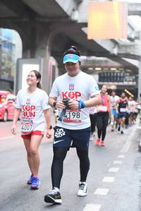 BIB: 4198, 4007
                            <button type="button" onclick="openModal(5879882)" class="btn btn-primary btn-sm float-right btn-popup" data-toggle="modal" data-target=".modal-high-quality">
                        <i class="fas fa-shopping-cart"></i> Add to Cart
                    </button>
                                            <button type="button" onclick="isThisMe(5879882, true)" class="btn btn-success btn-sm float-right btn-popup btn-isme hidden" data-toggle="tooltip" data-placement="bottom" title="นี่คือรูปของคุณใช่ไหม คลิกที่นี่เพื่อเอาเข้าอัลบั้ม">
                        <i class="fas fa-plus"></i> Add to album
                    </button>
                    <button type="button" onclick="isThisMe(5879882, false)" class="btn btn-warning btn-sm float-right btn-popup btn-isnotme hidden">
                        <i class="fas fa-ban"></i> Remove from album
                    </button>