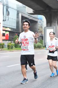 BIB: 2240, 223
                            <button type="button" onclick="openModal(5866380)" class="btn btn-primary btn-sm float-right btn-popup" data-toggle="modal" data-target=".modal-high-quality">
                        <i class="fas fa-shopping-cart"></i> Add to Cart
                    </button>
                                            <button type="button" onclick="isThisMe(5866380, true)" class="btn btn-success btn-sm float-right btn-popup btn-isme hidden" data-toggle="tooltip" data-placement="bottom" title="นี่คือรูปของคุณใช่ไหม คลิกที่นี่เพื่อเอาเข้าอัลบั้ม">
                        <i class="fas fa-plus"></i> Add to album
                    </button>
                    <button type="button" onclick="isThisMe(5866380, false)" class="btn btn-warning btn-sm float-right btn-popup btn-isnotme hidden">
                        <i class="fas fa-ban"></i> Remove from album
                    </button>