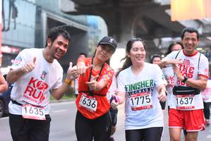 BIB: 1637, 1775, 1636, 1635
                            <button type="button" onclick="openModal(5881681)" class="btn btn-primary btn-sm float-right btn-popup" data-toggle="modal" data-target=".modal-high-quality">
                        <i class="fas fa-shopping-cart"></i> Add to Cart
                    </button>
                                            <button type="button" onclick="isThisMe(5881681, true)" class="btn btn-success btn-sm float-right btn-popup btn-isme hidden" data-toggle="tooltip" data-placement="bottom" title="นี่คือรูปของคุณใช่ไหม คลิกที่นี่เพื่อเอาเข้าอัลบั้ม">
                        <i class="fas fa-plus"></i> Add to album
                    </button>
                    <button type="button" onclick="isThisMe(5881681, false)" class="btn btn-warning btn-sm float-right btn-popup btn-isnotme hidden">
                        <i class="fas fa-ban"></i> Remove from album
                    </button>