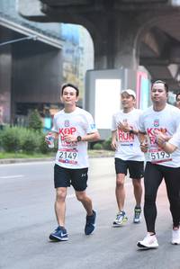 BIB: 201, 2149, 5199
                            <button type="button" onclick="openModal(5878305)" class="btn btn-primary btn-sm float-right btn-popup" data-toggle="modal" data-target=".modal-high-quality">
                        <i class="fas fa-shopping-cart"></i> Add to Cart
                    </button>
                                            <button type="button" onclick="isThisMe(5878305, true)" class="btn btn-success btn-sm float-right btn-popup btn-isme hidden" data-toggle="tooltip" data-placement="bottom" title="นี่คือรูปของคุณใช่ไหม คลิกที่นี่เพื่อเอาเข้าอัลบั้ม">
                        <i class="fas fa-plus"></i> Add to album
                    </button>
                    <button type="button" onclick="isThisMe(5878305, false)" class="btn btn-warning btn-sm float-right btn-popup btn-isnotme hidden">
                        <i class="fas fa-ban"></i> Remove from album
                    </button>