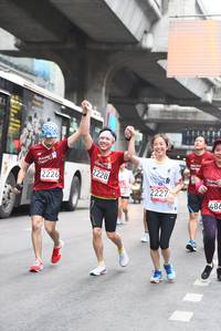 BIB: 2228, 2226, 2227
                            <button type="button" onclick="openModal(5874318)" class="btn btn-primary btn-sm float-right btn-popup" data-toggle="modal" data-target=".modal-high-quality">
                        <i class="fas fa-shopping-cart"></i> Add to Cart
                    </button>
                                            <button type="button" onclick="isThisMe(5874318, true)" class="btn btn-success btn-sm float-right btn-popup btn-isme hidden" data-toggle="tooltip" data-placement="bottom" title="นี่คือรูปของคุณใช่ไหม คลิกที่นี่เพื่อเอาเข้าอัลบั้ม">
                        <i class="fas fa-plus"></i> Add to album
                    </button>
                    <button type="button" onclick="isThisMe(5874318, false)" class="btn btn-warning btn-sm float-right btn-popup btn-isnotme hidden">
                        <i class="fas fa-ban"></i> Remove from album
                    </button>