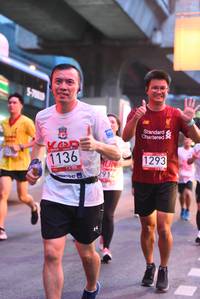 BIB: 1136, 1293, 291
                            <button type="button" onclick="openModal(5906554)" class="btn btn-primary btn-sm float-right btn-popup" data-toggle="modal" data-target=".modal-high-quality">
                        <i class="fas fa-shopping-cart"></i> Add to Cart
                    </button>
                                            <button type="button" onclick="isThisMe(5906554, true)" class="btn btn-success btn-sm float-right btn-popup btn-isme hidden" data-toggle="tooltip" data-placement="bottom" title="นี่คือรูปของคุณใช่ไหม คลิกที่นี่เพื่อเอาเข้าอัลบั้ม">
                        <i class="fas fa-plus"></i> Add to album
                    </button>
                    <button type="button" onclick="isThisMe(5906554, false)" class="btn btn-warning btn-sm float-right btn-popup btn-isnotme hidden">
                        <i class="fas fa-ban"></i> Remove from album
                    </button>