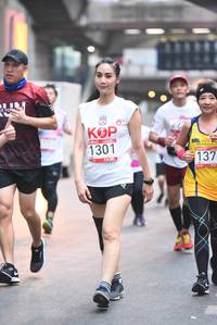 BIB: 1301, 137
                            <button type="button" onclick="openModal(5878165)" class="btn btn-primary btn-sm float-right btn-popup" data-toggle="modal" data-target=".modal-high-quality">
                        <i class="fas fa-shopping-cart"></i> Add to Cart
                    </button>
                                            <button type="button" onclick="isThisMe(5878165, true)" class="btn btn-success btn-sm float-right btn-popup btn-isme hidden" data-toggle="tooltip" data-placement="bottom" title="นี่คือรูปของคุณใช่ไหม คลิกที่นี่เพื่อเอาเข้าอัลบั้ม">
                        <i class="fas fa-plus"></i> Add to album
                    </button>
                    <button type="button" onclick="isThisMe(5878165, false)" class="btn btn-warning btn-sm float-right btn-popup btn-isnotme hidden">
                        <i class="fas fa-ban"></i> Remove from album
                    </button>