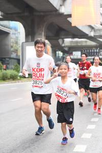 BIB: 3825, 2302, 3823
                            <button type="button" onclick="openModal(5865797)" class="btn btn-primary btn-sm float-right btn-popup" data-toggle="modal" data-target=".modal-high-quality">
                        <i class="fas fa-shopping-cart"></i> Add to Cart
                    </button>
                                            <button type="button" onclick="isThisMe(5865797, true)" class="btn btn-success btn-sm float-right btn-popup btn-isme hidden" data-toggle="tooltip" data-placement="bottom" title="นี่คือรูปของคุณใช่ไหม คลิกที่นี่เพื่อเอาเข้าอัลบั้ม">
                        <i class="fas fa-plus"></i> Add to album
                    </button>
                    <button type="button" onclick="isThisMe(5865797, false)" class="btn btn-warning btn-sm float-right btn-popup btn-isnotme hidden">
                        <i class="fas fa-ban"></i> Remove from album
                    </button>