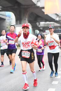 BIB: 5689, 3821, 5690
                            <button type="button" onclick="openModal(5873954)" class="btn btn-primary btn-sm float-right btn-popup" data-toggle="modal" data-target=".modal-high-quality">
                        <i class="fas fa-shopping-cart"></i> Add to Cart
                    </button>
                                            <button type="button" onclick="isThisMe(5873954, true)" class="btn btn-success btn-sm float-right btn-popup btn-isme hidden" data-toggle="tooltip" data-placement="bottom" title="นี่คือรูปของคุณใช่ไหม คลิกที่นี่เพื่อเอาเข้าอัลบั้ม">
                        <i class="fas fa-plus"></i> Add to album
                    </button>
                    <button type="button" onclick="isThisMe(5873954, false)" class="btn btn-warning btn-sm float-right btn-popup btn-isnotme hidden">
                        <i class="fas fa-ban"></i> Remove from album
                    </button>