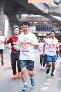 BIB: 1551, 3799
                            <button type="button" onclick="openModal(5871754)" class="btn btn-primary btn-sm float-right btn-popup" data-toggle="modal" data-target=".modal-high-quality">
                        <i class="fas fa-shopping-cart"></i> Add to Cart
                    </button>
                                            <button type="button" onclick="isThisMe(5871754, true)" class="btn btn-success btn-sm float-right btn-popup btn-isme hidden" data-toggle="tooltip" data-placement="bottom" title="นี่คือรูปของคุณใช่ไหม คลิกที่นี่เพื่อเอาเข้าอัลบั้ม">
                        <i class="fas fa-plus"></i> Add to album
                    </button>
                    <button type="button" onclick="isThisMe(5871754, false)" class="btn btn-warning btn-sm float-right btn-popup btn-isnotme hidden">
                        <i class="fas fa-ban"></i> Remove from album
                    </button>