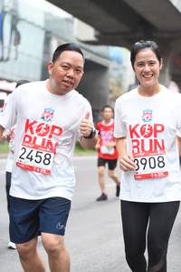 BIB: 3908, 2458
                            <button type="button" onclick="openModal(5863287)" class="btn btn-primary btn-sm float-right btn-popup" data-toggle="modal" data-target=".modal-high-quality">
                        <i class="fas fa-shopping-cart"></i> Add to Cart
                    </button>
                                            <button type="button" onclick="isThisMe(5863287, true)" class="btn btn-success btn-sm float-right btn-popup btn-isme hidden" data-toggle="tooltip" data-placement="bottom" title="นี่คือรูปของคุณใช่ไหม คลิกที่นี่เพื่อเอาเข้าอัลบั้ม">
                        <i class="fas fa-plus"></i> Add to album
                    </button>
                    <button type="button" onclick="isThisMe(5863287, false)" class="btn btn-warning btn-sm float-right btn-popup btn-isnotme hidden">
                        <i class="fas fa-ban"></i> Remove from album
                    </button>