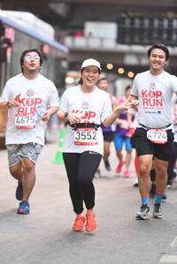 BIB: 4675, 4724, 3552
                            <button type="button" onclick="openModal(5872971)" class="btn btn-primary btn-sm float-right btn-popup" data-toggle="modal" data-target=".modal-high-quality">
                        <i class="fas fa-shopping-cart"></i> Add to Cart
                    </button>
                                            <button type="button" onclick="isThisMe(5872971, true)" class="btn btn-success btn-sm float-right btn-popup btn-isme hidden" data-toggle="tooltip" data-placement="bottom" title="นี่คือรูปของคุณใช่ไหม คลิกที่นี่เพื่อเอาเข้าอัลบั้ม">
                        <i class="fas fa-plus"></i> Add to album
                    </button>
                    <button type="button" onclick="isThisMe(5872971, false)" class="btn btn-warning btn-sm float-right btn-popup btn-isnotme hidden">
                        <i class="fas fa-ban"></i> Remove from album
                    </button>