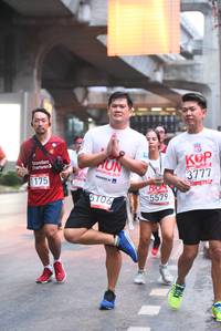 BIB: 3777, 2019, 1175, 5579, 506
                            <button type="button" onclick="openModal(5880156)" class="btn btn-primary btn-sm float-right btn-popup" data-toggle="modal" data-target=".modal-high-quality">
                        <i class="fas fa-shopping-cart"></i> Add to Cart
                    </button>
                                            <button type="button" onclick="isThisMe(5880156, true)" class="btn btn-success btn-sm float-right btn-popup btn-isme hidden" data-toggle="tooltip" data-placement="bottom" title="นี่คือรูปของคุณใช่ไหม คลิกที่นี่เพื่อเอาเข้าอัลบั้ม">
                        <i class="fas fa-plus"></i> Add to album
                    </button>
                    <button type="button" onclick="isThisMe(5880156, false)" class="btn btn-warning btn-sm float-right btn-popup btn-isnotme hidden">
                        <i class="fas fa-ban"></i> Remove from album
                    </button>