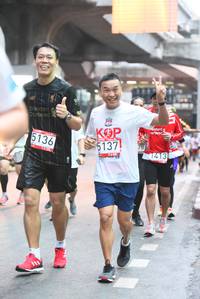 BIB: 5137, 5136, 413
                            <button type="button" onclick="openModal(5879578)" class="btn btn-primary btn-sm float-right btn-popup" data-toggle="modal" data-target=".modal-high-quality">
                        <i class="fas fa-shopping-cart"></i> Add to Cart
                    </button>
                                            <button type="button" onclick="isThisMe(5879578, true)" class="btn btn-success btn-sm float-right btn-popup btn-isme hidden" data-toggle="tooltip" data-placement="bottom" title="นี่คือรูปของคุณใช่ไหม คลิกที่นี่เพื่อเอาเข้าอัลบั้ม">
                        <i class="fas fa-plus"></i> Add to album
                    </button>
                    <button type="button" onclick="isThisMe(5879578, false)" class="btn btn-warning btn-sm float-right btn-popup btn-isnotme hidden">
                        <i class="fas fa-ban"></i> Remove from album
                    </button>