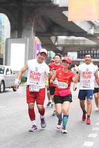 BIB: 1042, 5085, 2501
                            <button type="button" onclick="openModal(5872637)" class="btn btn-primary btn-sm float-right btn-popup" data-toggle="modal" data-target=".modal-high-quality">
                        <i class="fas fa-shopping-cart"></i> Add to Cart
                    </button>
                                            <button type="button" onclick="isThisMe(5872637, true)" class="btn btn-success btn-sm float-right btn-popup btn-isme hidden" data-toggle="tooltip" data-placement="bottom" title="นี่คือรูปของคุณใช่ไหม คลิกที่นี่เพื่อเอาเข้าอัลบั้ม">
                        <i class="fas fa-plus"></i> Add to album
                    </button>
                    <button type="button" onclick="isThisMe(5872637, false)" class="btn btn-warning btn-sm float-right btn-popup btn-isnotme hidden">
                        <i class="fas fa-ban"></i> Remove from album
                    </button>